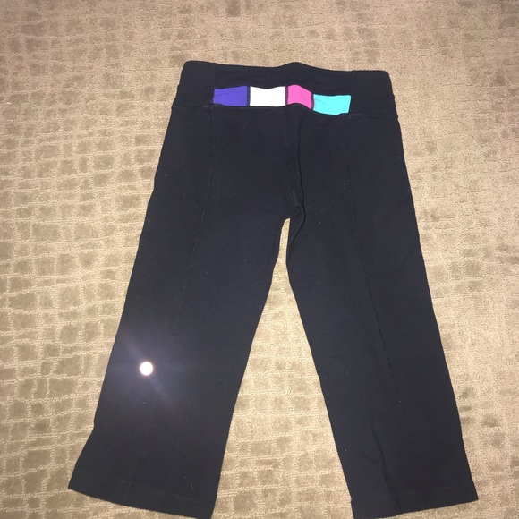 Lululemon reversible crop pants - Picture 5 of 5